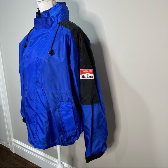 NWT Marlboro Vintage 90's Unlimited Marlboro Windbreaker Rain-jacket Large ** - Picture 6 of 14